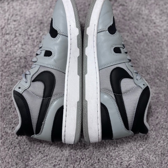 Mac Attack Travis Scott 1s Men’s 10 - Picture 3 of 7